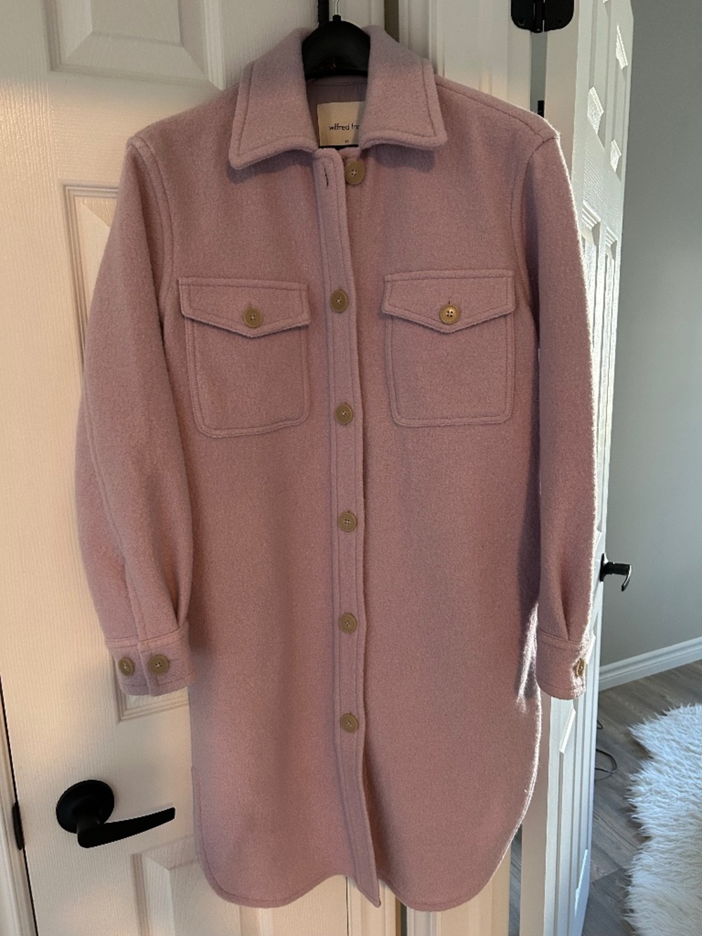 Aritzia / Wilfred The Ganna Long Shirt Jacket